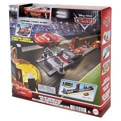 CARS MACARAYA BAŞLANGIÇ OYUN SETİ